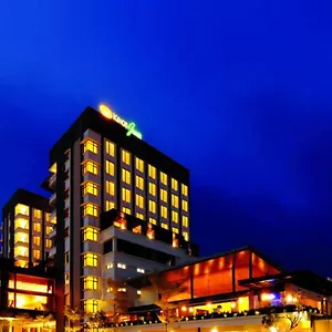 Kings Centre Hotel