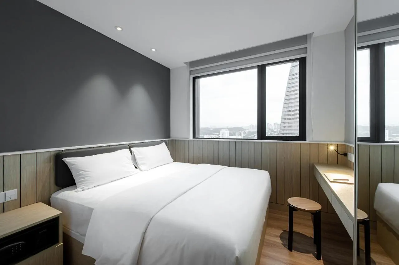 Komune Living Kuala Lumpur 3*,  Malesia